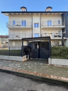 Via Gramsci Pianezza ingresso