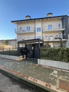 Via Gramsci Pianezza ingresso